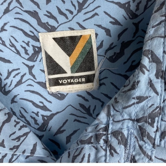 Voyager men’s short sleeve button down shirt - Picture 3 of 8